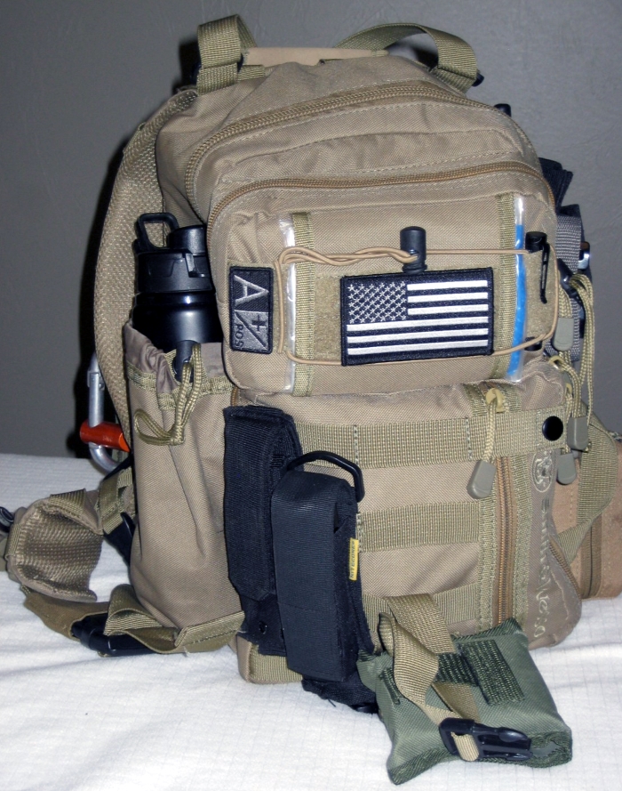 Radio pocket for the SEM 52 radio with MOLLE mount